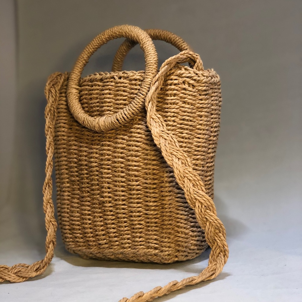 Straw Bucket Bag